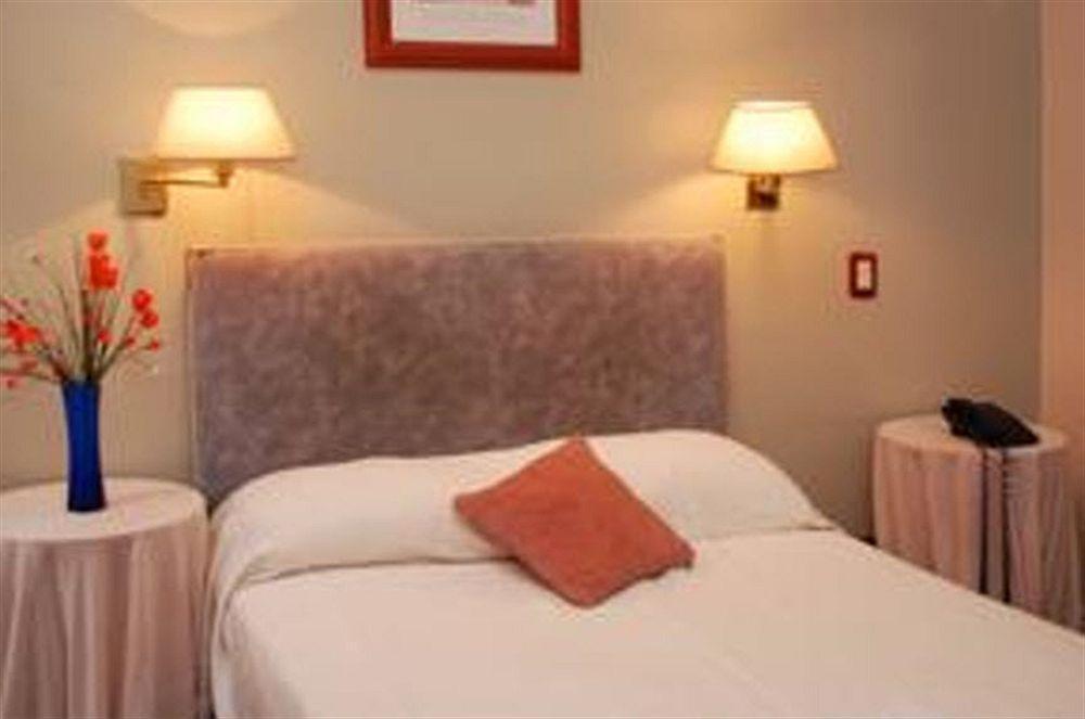 Hotel Frossard Buenos Aires Buitenkant foto