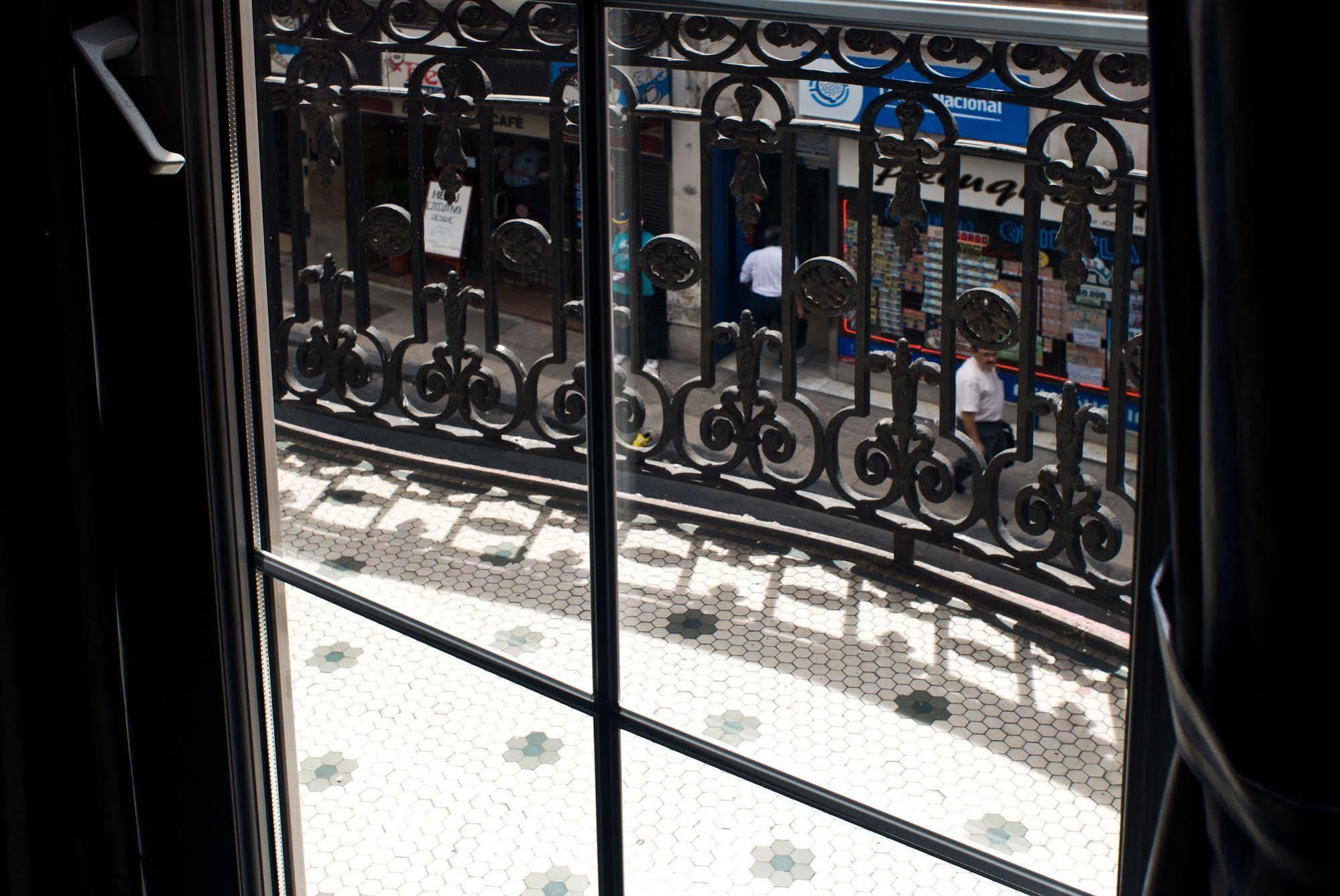 Hotel Frossard Buenos Aires Buitenkant foto